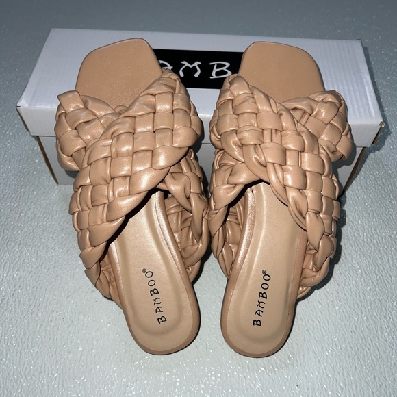 BAMBOO Shoes - Bamboo Kick-61 Women's Braided Flat Women's Sandals Natural Tan Size 6